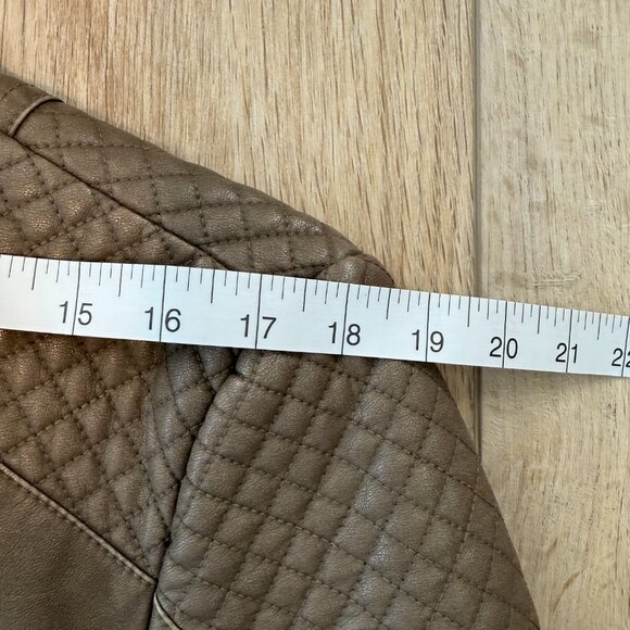 🩶 Black Rivet Moto Jacket 🩶 - Picture 9 of 10